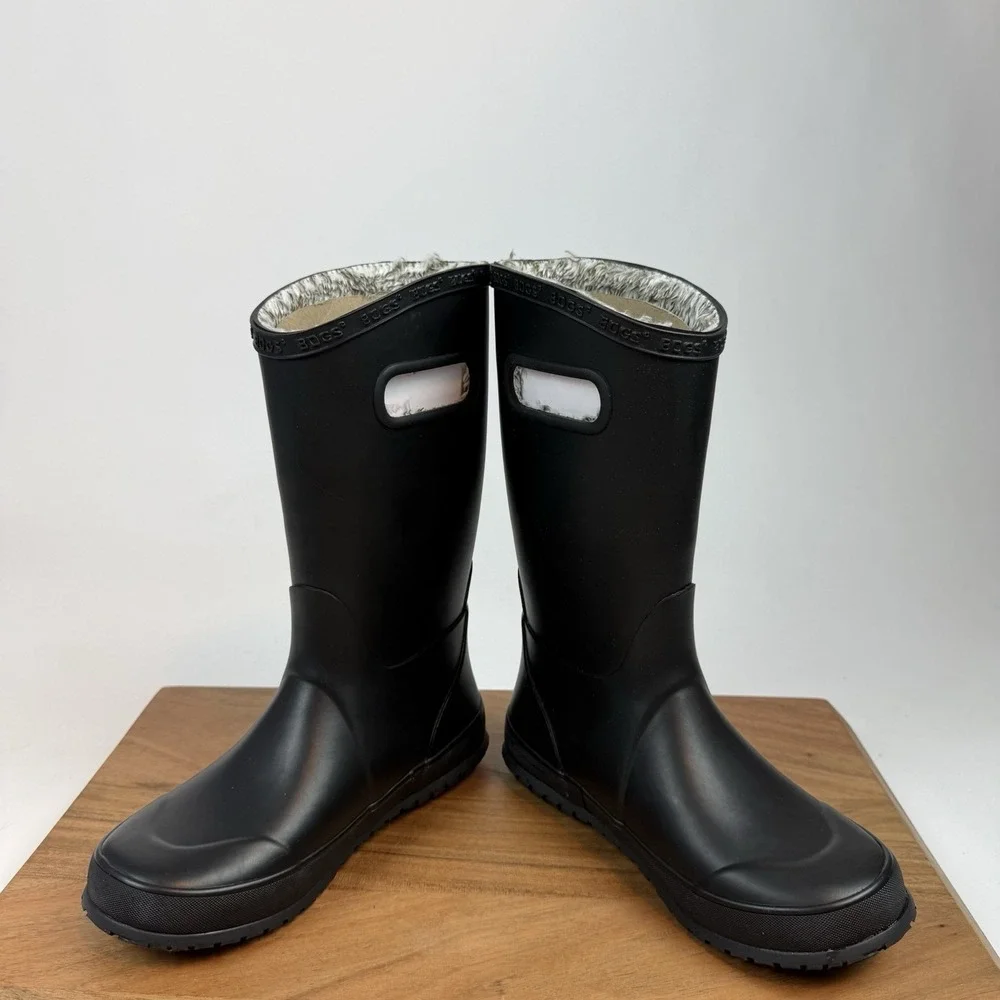 Bogs size big